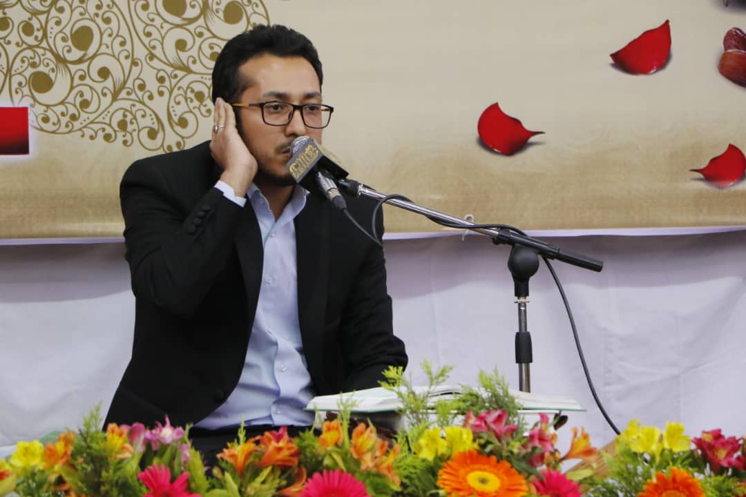 یک شب قرآنی در دشتمزار دماوند/ تقدیر از پنجاه سال زحمات یک معلم قرآن + عکس