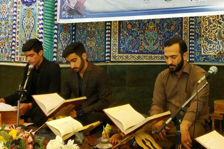 تصاویری از محافل جزء خوانی قرآن در زاهدان