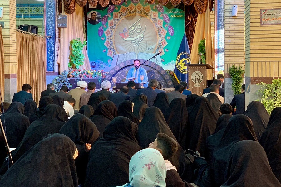 سکانس هایی از محفل انس با کلام الله مجید در استان قزوین