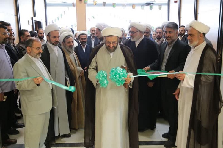 نمایشگاه دستاوردهای قرآنی دفتر تبلیغات اسلامی افتتاح شد