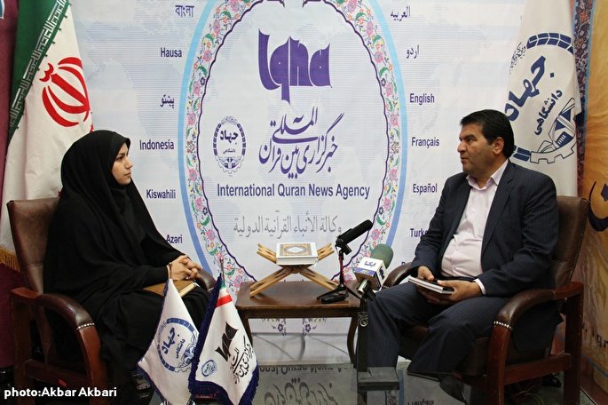 رسالت نمایشگاه قرآن تنها به نمایش گذاشتن کتاب قرآن نیست