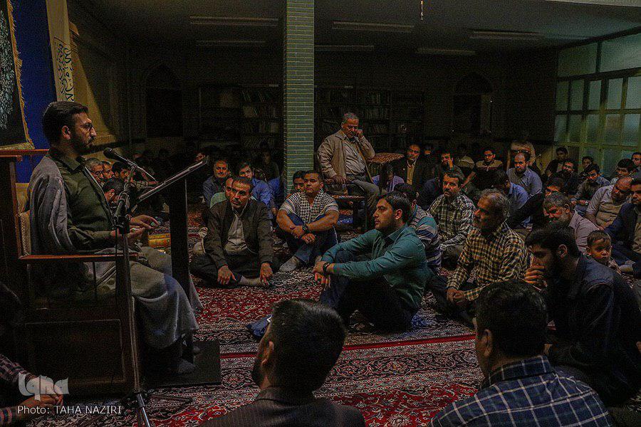 برگزاری مراسم مناجات‌خوانی ماه رمضان در مسجد قدس اراک