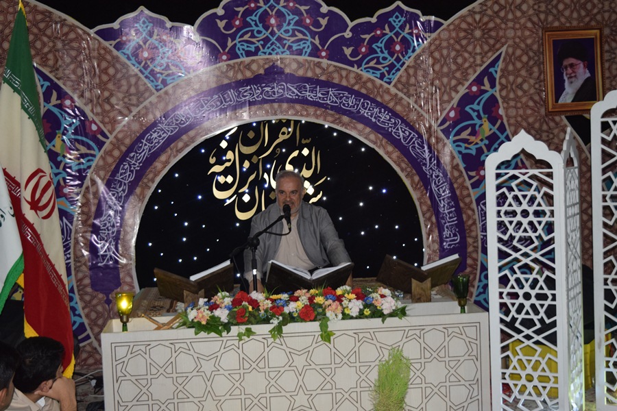 محفل انس با قرآن در امامزادگان حلیمه و حکیمه خاتون(س) شهرکرد