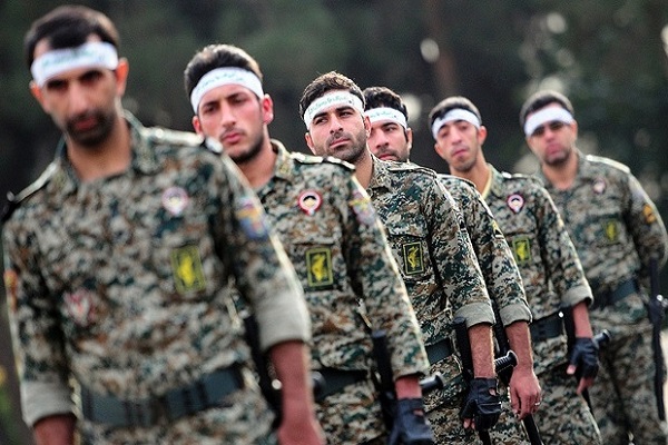 سپاه و بسیج از علمداران جبهه نخبگی انقلاب هستند
