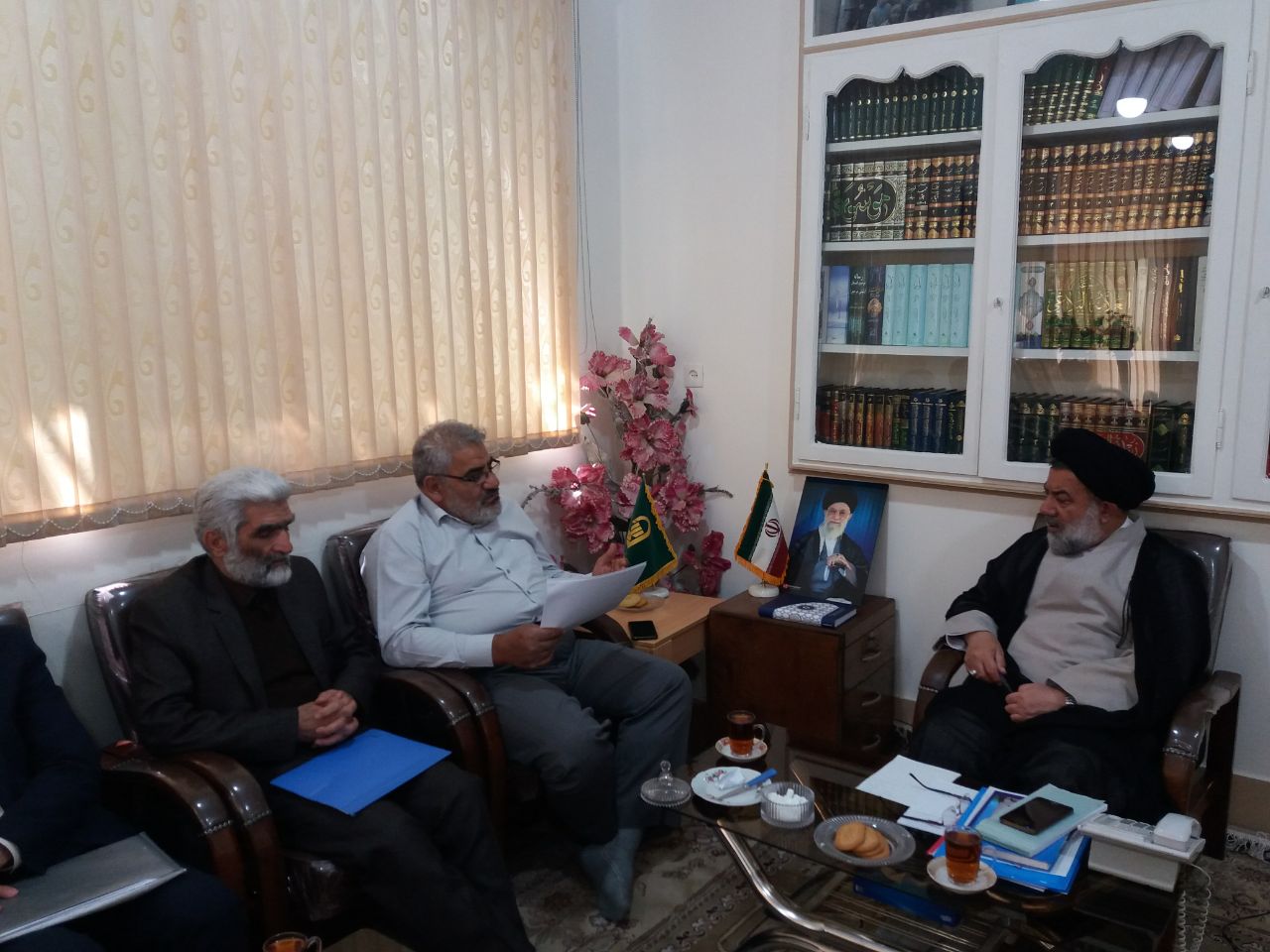 دیدار نماینده ستاد بازسازی عتبات عالیات کشور با نماینده ولی فقیه در لرستان