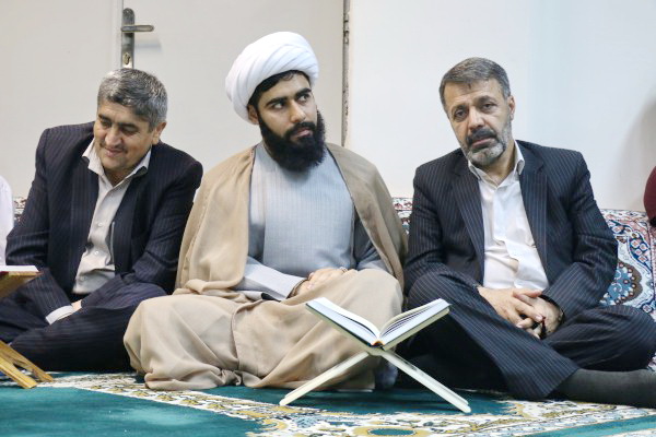 گزارش تصویری محفل انس با قرآن در شرکت گاز مازندران