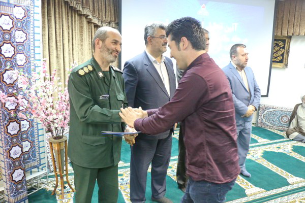 گزارش تصویری محفل انس با قرآن در شرکت گاز مازندران
