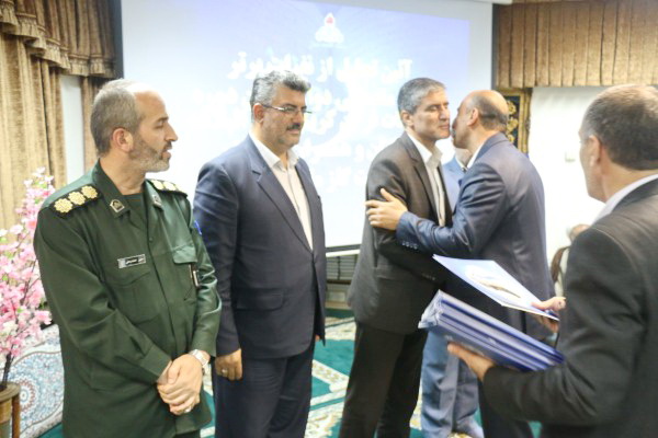 گزارش تصویری محفل انس با قرآن در شرکت گاز مازندران
