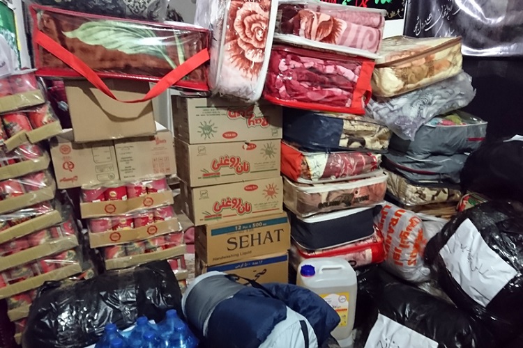 بانوان البرزی 210 میلیون تومان به سیل&zwnj;زدگان کمک کردند