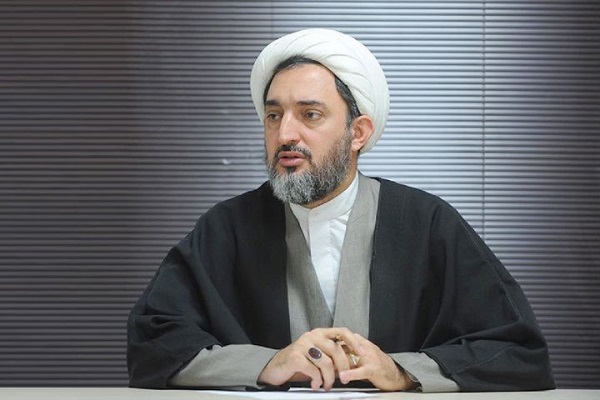 پس از 30 سال، امام خمینی(ره) روشنگر راه امت و نظام هستند