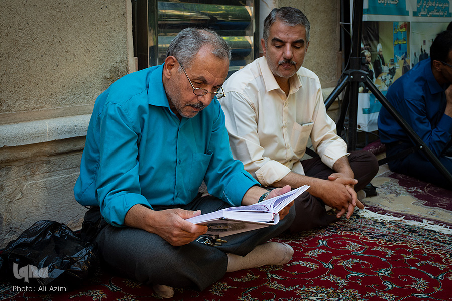 کرسی تلاوت و محفل بزرگ قرآنی یادمان حضرت امام خمینی(ره)