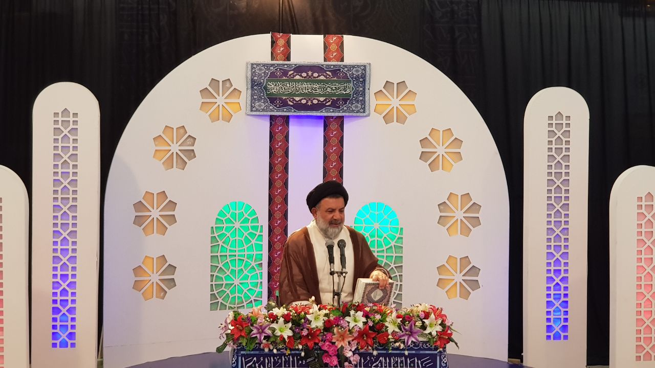 آیین اختتامیه برنامه تفسیر قرآن&zwnj; آیت&zwnj;الله میرعمادی برگزار شد