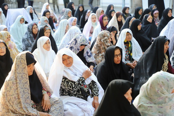 اقامه نماز عید سعید  فطر در ساری در قاب تصویر