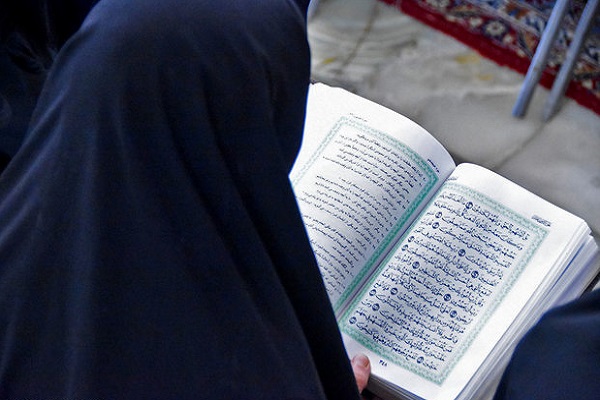 حافظ خردسالی که مادر خود را به حفظ قرآن تشویق می&zwnj;کند