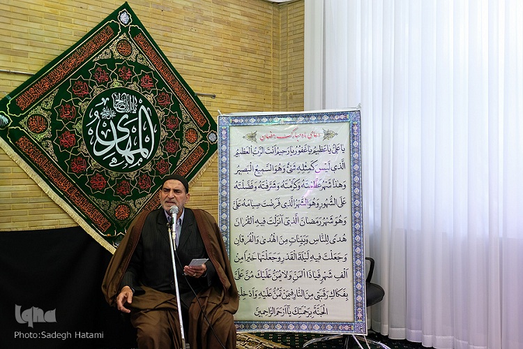 مسجد و مکتب امام صادق(ع)؛ محلی برای رفت و آمد اهل دانش و علم