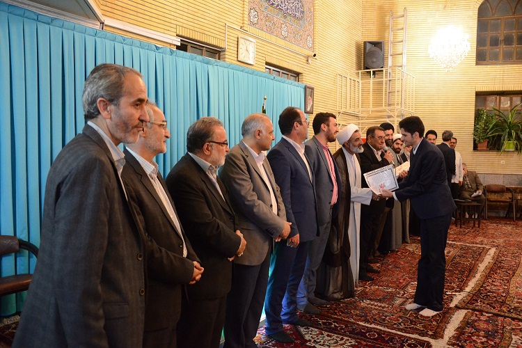 مراسم اختتامییه نهمین دوره ترتیل خوانی مسجد علی بن ابیطالب(ع) تبریز برگزار شد