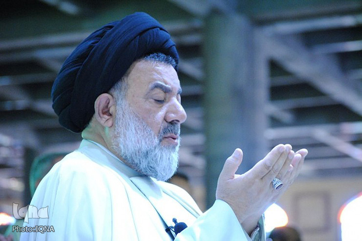 گزارش تصویری اقامه نماز عید سعید فطر در خرم&zwnj;آباد