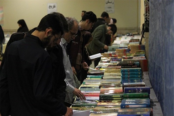 حضور ۷۰ ناشر در نمایشگاه مصلی اردبیل