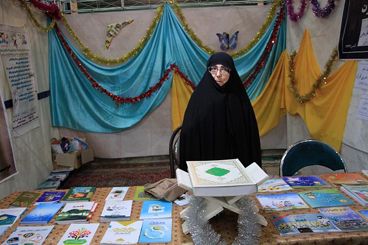 نور