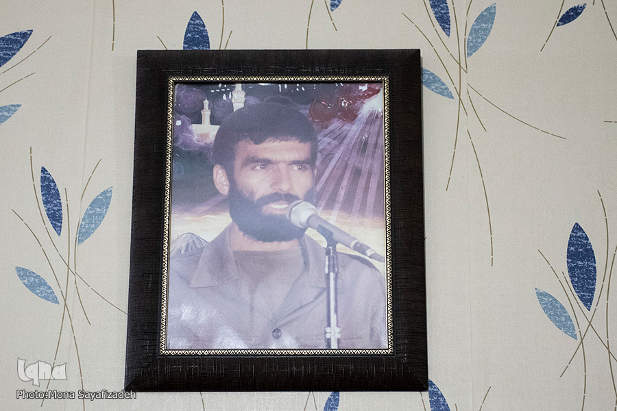 نگاهی به زندگی فرمانده سپاه خرمشهر پس از آزادسازی نگاهی به زندگی فرمانده سپاه خرمشهر پس از آزادسازی