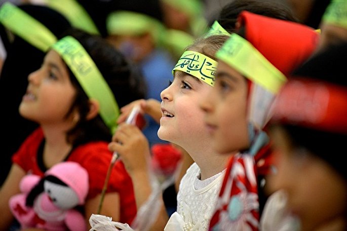 فرزندانمان را به سبک زندگی مهدوی تربیت کنیم