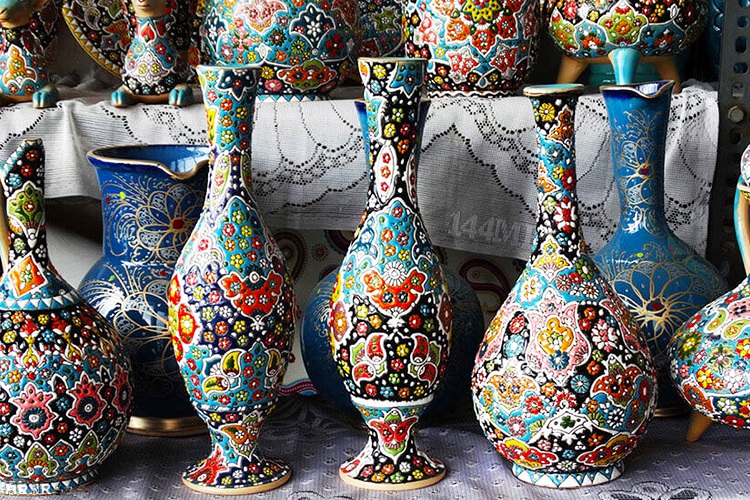 فعالیت هنرمندان، شاخص صادرات صنایع دستی ما را تعیین می&zwnj;کند