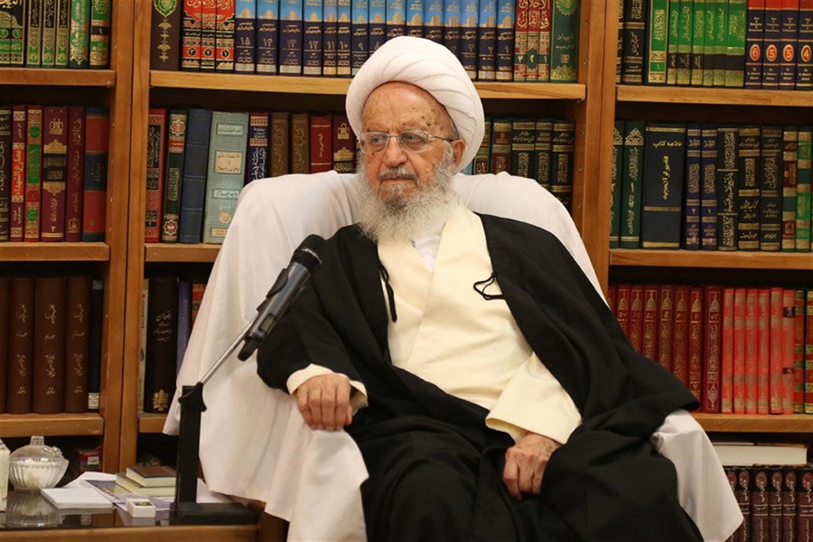 آیت الله مکارم