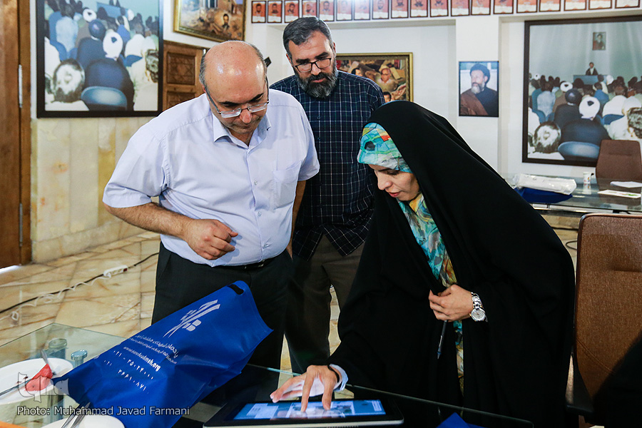 خلق داستانهای مصور شهید بهشتی در بوی بهشت خلق داستانهای مصور شهید بهشتی در بوی بهشت