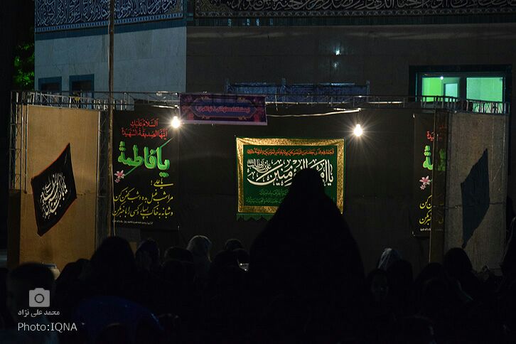 گزارش تصویری مراسم شب قدر در خرمآباد گزارش تصویری مراسم شب قدر در خرمآباد