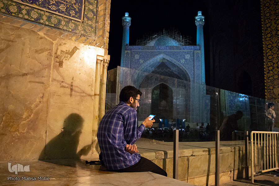 شب قدر در مسجد جامع اصفهان