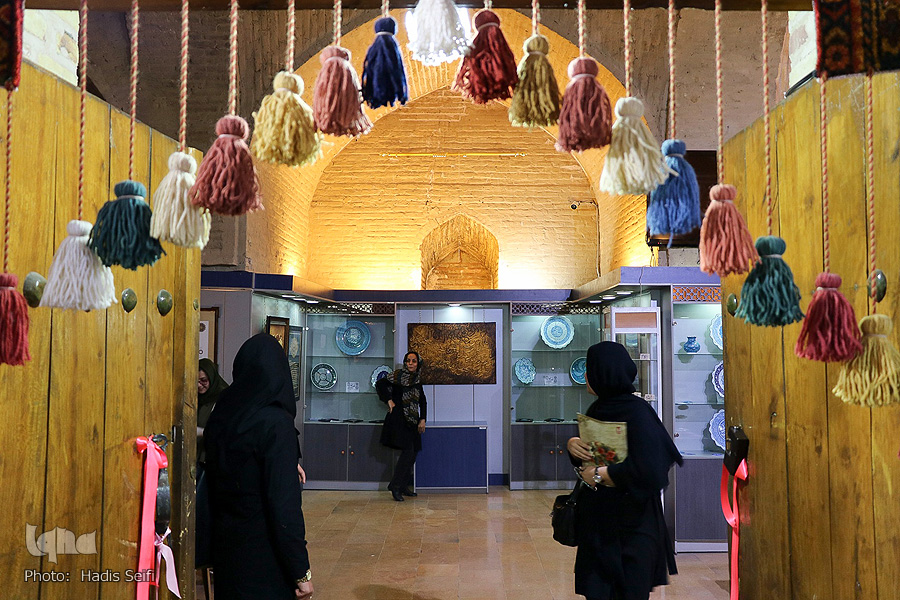 نمایشگاه صنایع دستی قرآنی