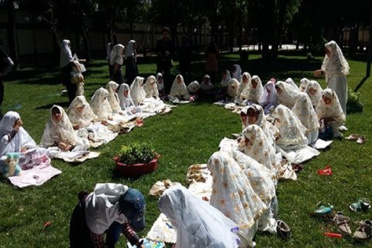 اجرای طرح &laquo;بهار مهربانی در بهارقرآن&raquo; در دلفان