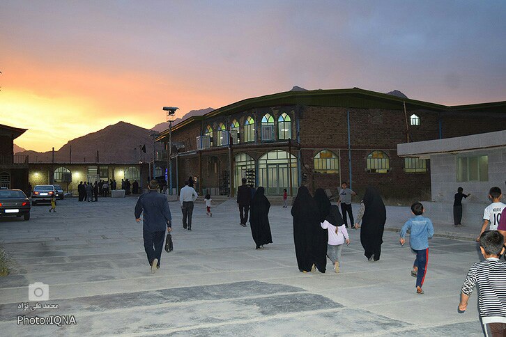 برپایی سفره افطاری در مسجد سیدالشهدا(ع) گلدشت