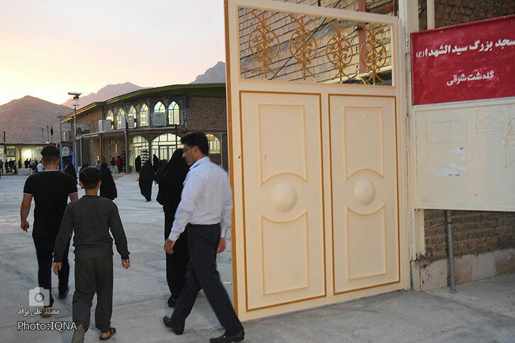 برپایی سفره افطاری در مسجد سیدالشهدا(ع) گلدشت