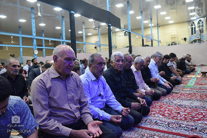 برپایی سفره افطاری در مسجد سیدالشهدا(ع) گلدشت