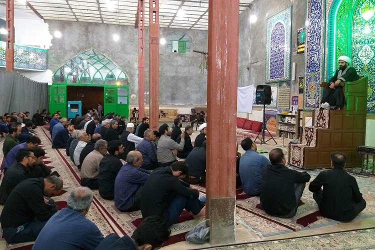 تصاویری از احیای شب قدر در زابل