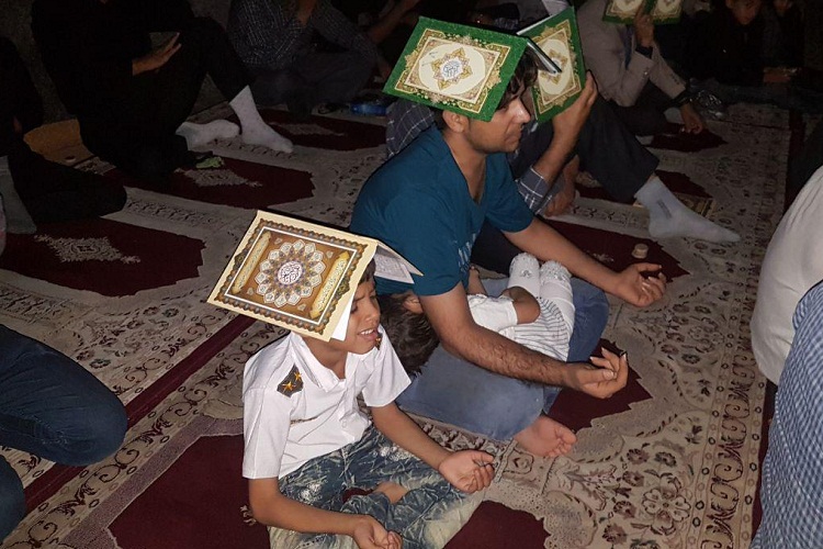 تصاویری از احیای شب قدر در زابل