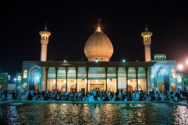سالروز رحلت امام(ره) در حرم شاه‌چراغ(ع)/ میزبانی منطقه محروم شیراز از نمازگزاران عید فطر