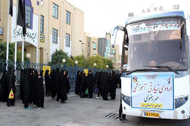 شرکت 360 مددجوی یزدی در دوره آموزش کارآفرینی در مشهد مقدس