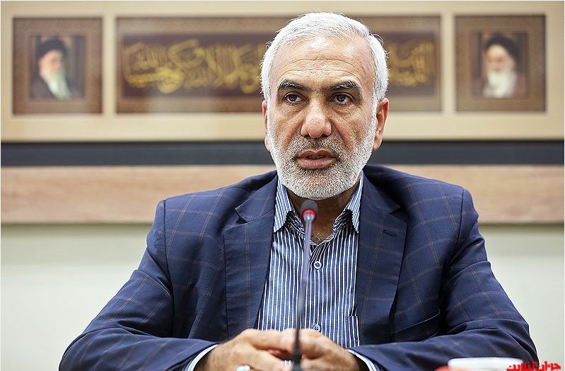 &laquo;خدمت کریمانه&raquo; شعار محوری برنامه آستان قدس رضوی در دهه کرامت