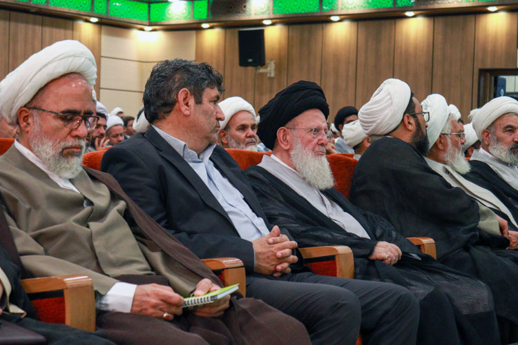 آیین نکوداشت آیت‌الله حسینی‌زنجانی