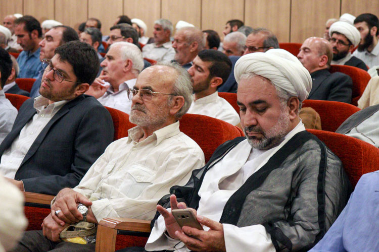 آیین نکوداشت آیت‌الله حسینی‌زنجانی