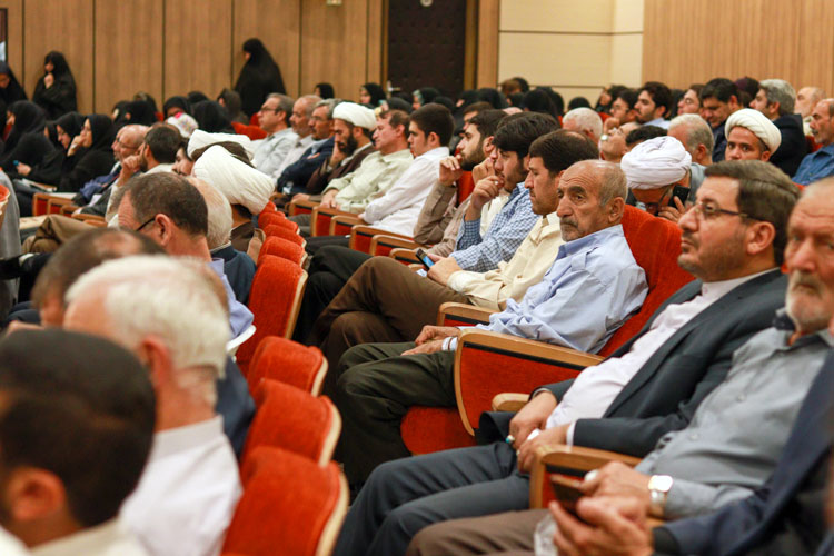 آیین نکوداشت آیت‌الله حسینی‌زنجانی