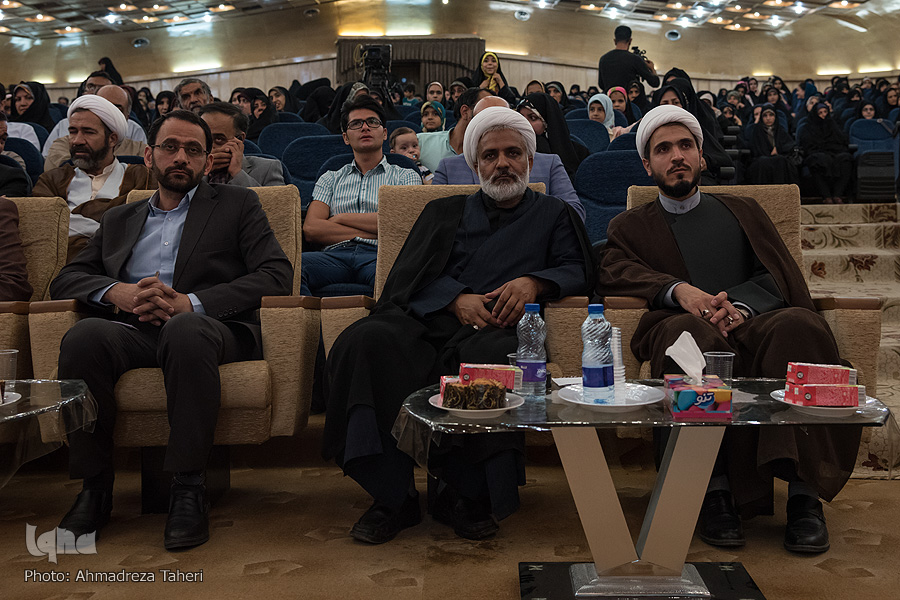 اختتامیه مرحله استانی مسابقات قرآن کریم در استان اصفهان + تصاویر