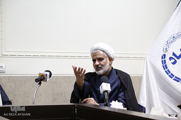 بقاع متبرکه اصفهان پیشگام در تحقق قطبهای تفرهنگی بقاع متبرکه اصفهان پیشگام در تحقق قطبهای تفرهنگی