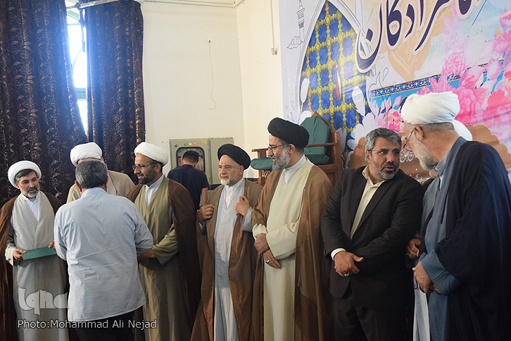 برگزاری همایش امامزادگان و بقاع متبرکه لرستان + عکس