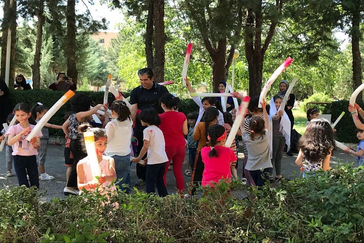 نخستین كارگاه كارگاه شادی در تویسرکان برگزار شد