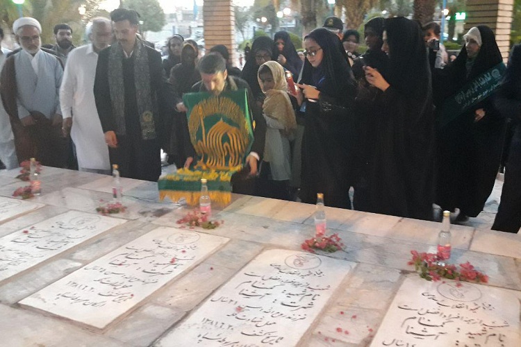 استقبال ایرانشهری‌ها از کاروان «زیر سایه خورشید» به روایت تصویر