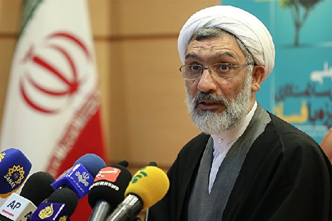 وحشت دشمنان از توان نهفته ایران/ ضرورت بازگشت روحانیون به هویت روحانیت