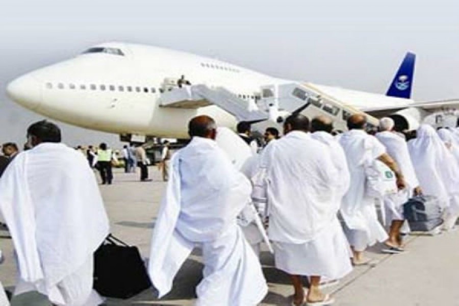 اعزام ۲ هزار و ۹۳۵ زائر همدانی به حج تمتع